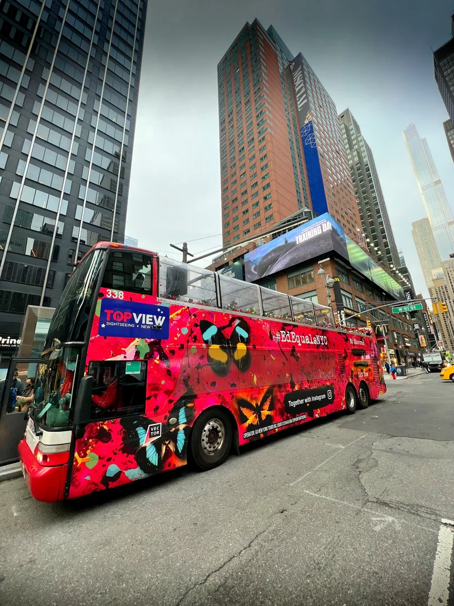 The Equals double-decker brings Ed Sheeran’s album identity onto New York’s streets.